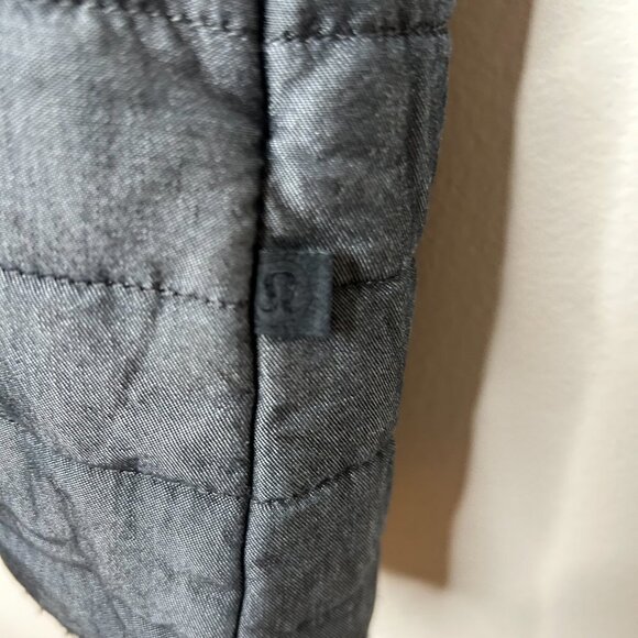 Lululemon Everything She Wants Vest Black Reversible Medium - Picture 5 of 16